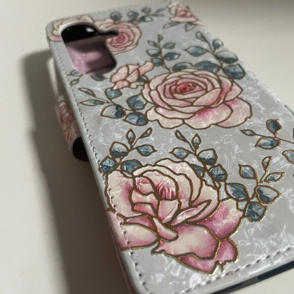 Floral Embossed Phone Wallet Case - Picture 5 of 12